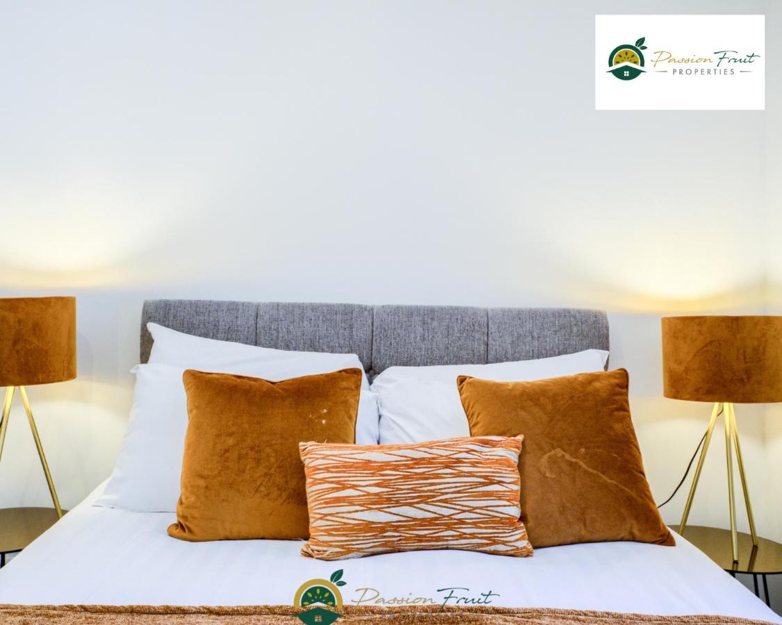 3 Bedroom Coventry House By Passionfruitproperties With Free Wi-Fi, Large Garden And Driveway - 52Nrc Kültér fotó